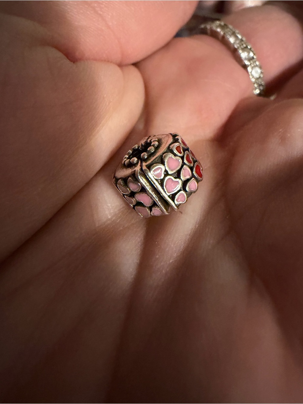 Authentic Pre Loves Retired Pandora Hearts Clip